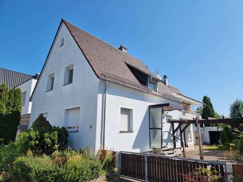 Foto - Haus zum Kaufen in Linkenheim-Hochstetten 495.000,00 € 163.45 m²