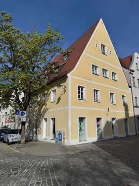 Foto - Haus zum Kaufen in Ingolstadt 1.550.000,00 € 342.12 m²