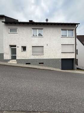 Foto - Haus zum Kaufen in Kaiserslautern 330.000,00 € 262 m²