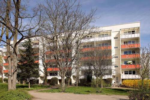 Foto - Wohnung zum Mieten in Neubrandenburg 371,00 € 62.93 m²