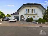 Haus zum Kaufen in Weilerbach 665.000,00 € 256.75 m²