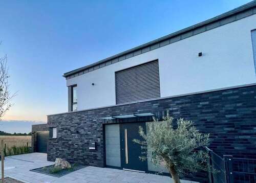 Foto - Haus zum Kaufen in Zülpich 850.000,00 € 174 m²