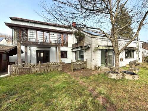 Foto - Haus zum Kaufen in Aichtal 585.000,00 € 277 m²