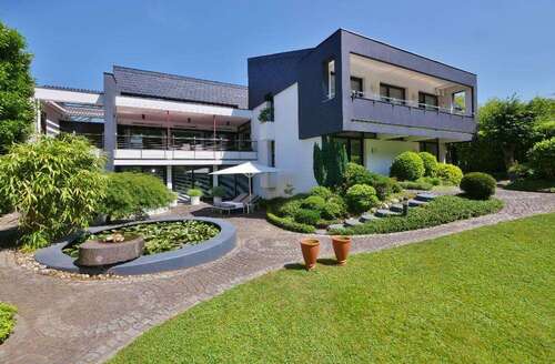 Foto - Haus zum Kaufen in Haan 1.950.000,00 € 398 m²