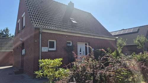 Foto - Haus zum Kaufen in Hagermarsch 219.000,00 € 110 m²