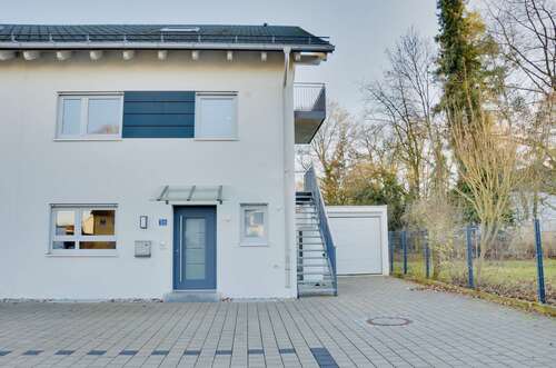 Foto - Haus zum Mieten in Hohenbrunn 3.150,00 € 162 m²