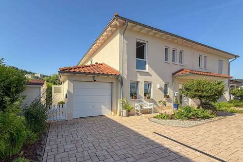 Foto - Haus zum Kaufen in Overath-Zentrum 685.000,00 € 151.99 m²