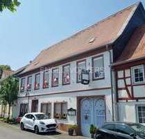 Haus zum Kaufen in Flörsheim 950.000,00 € 325 m²