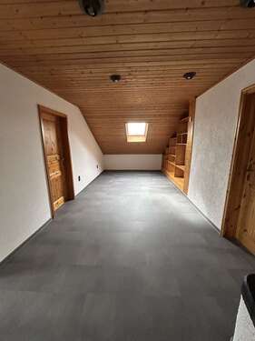 Foto - Wohnung zum Mieten in Ulmen 800,00 € 83 m²