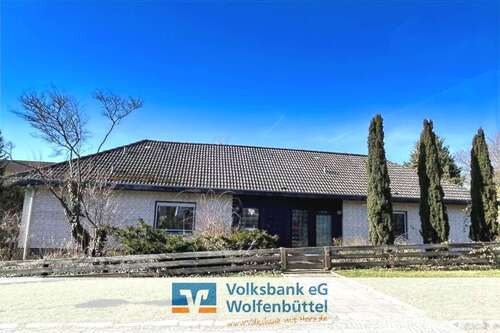 Foto - Haus zum Kaufen in Schöppenstedt 295.000,00 € 231 m²