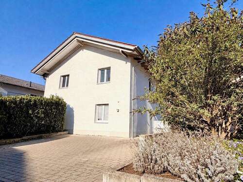 Foto - Haus zum Kaufen in Emmendingen 800.000,00 € 160 m²