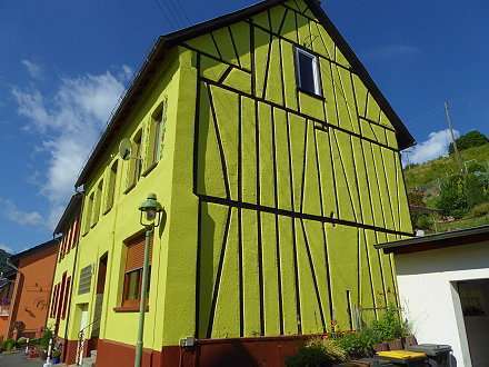 Foto - Haus zum Kaufen in Niederheimbach 197.000,00 € 146 m²