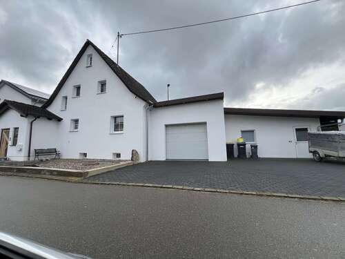 Foto - Haus zum Kaufen in Illertissen Jedesheim 690.000,00 € 130 m²