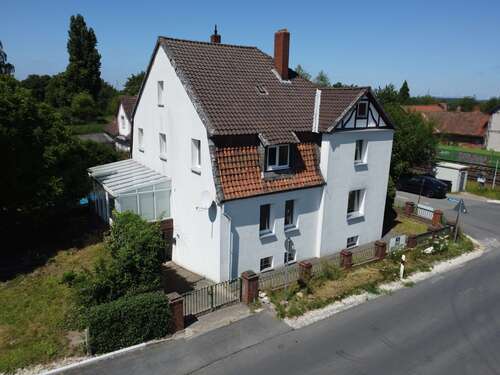 Foto - Haus zum Kaufen in Lengede 170.000,00 € 180 m²