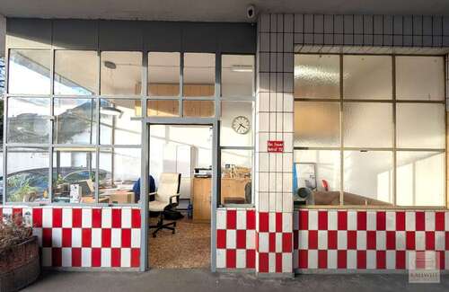 Foto - Halle in Düsseldorf 880,00 € 53.95 m²