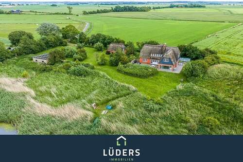 Foto - Haus zum Kaufen in Neukirchen 1.290.000,00 € 319 m²