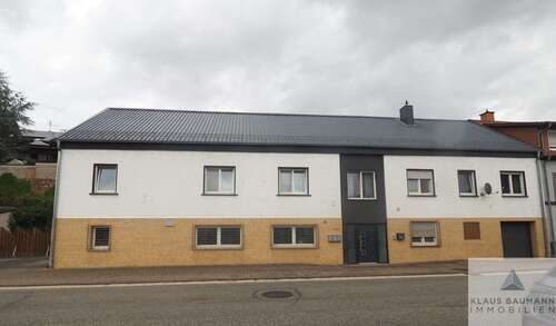 Foto - Haus zum Kaufen in Contwig 330.000,00 € 328 m²