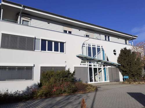 Foto - Büro in Zwenkau 4.212,75 € 561.7 m²