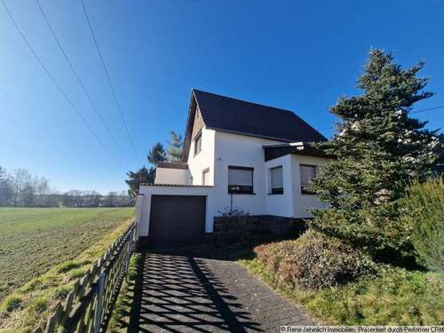 Foto - Haus zum Kaufen in Geringswalde 150.000,00 € 125 m²