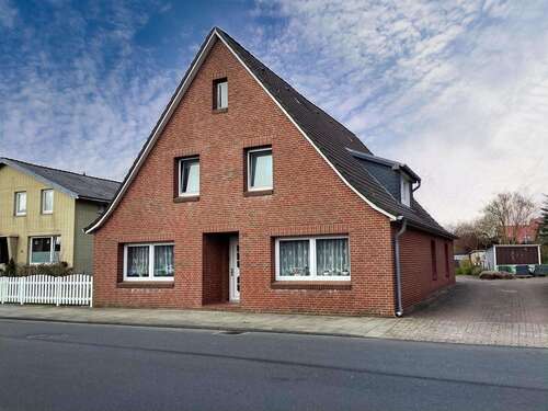 Foto - Haus zum Kaufen in Cuxhaven 178.000,00 € 160 m²