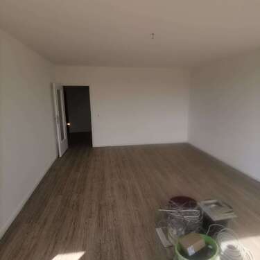 Foto - Wohnung zum Mieten in Langenfeld 900,00 € 79 m²