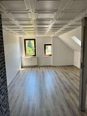 Foto - Wohnung zum Mieten in Sachsen - Lunzenau 300,00 € 71 m²