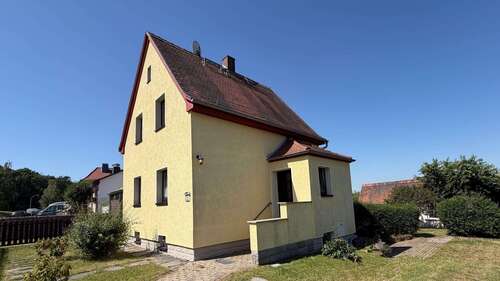 Foto - Haus zum Kaufen in Werdau 143.400,00 € 85 m²