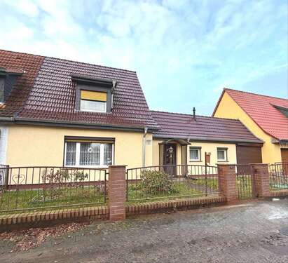 Foto - Haus zum Kaufen in Leegebruch 270.000,00 € 109 m²