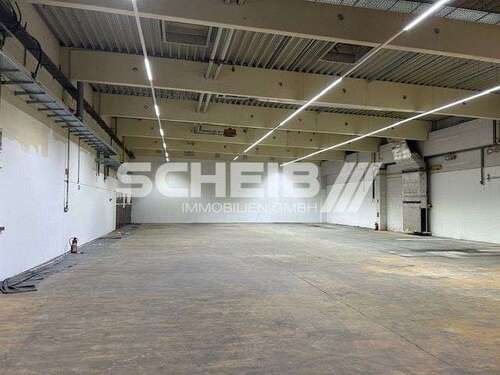 Foto - Halle in Schwäbisch Hall 2.880,48 € 677.76 m²
