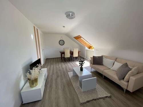 Foto - Wohnung zum Mieten in Esslingen 1.000,00 € 75.6 m²