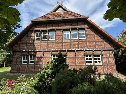 Foto - Haus zum Kaufen in Egestorf 649.000,00 € 200.57 m²