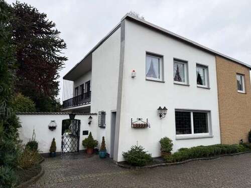 Foto - Haus zum Kaufen in Nettetal -Lobberich 629.000,00 € 255.66 m²