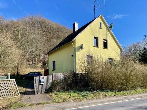 Foto - Haus zum Kaufen in Windeck 89.000,00 € 113 m²