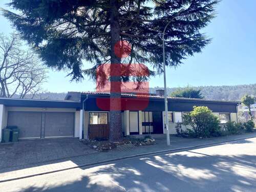 Foto - Haus zum Kaufen in Bobenheim am Berg 745.000,00 € 392 m²