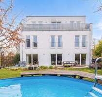 Haus zum Kaufen in Berlin 1.495.000,00 € 195 m²