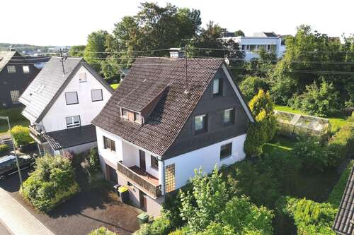 Foto - Haus zum Kaufen in Wenden 185.000,00 € 107 m²