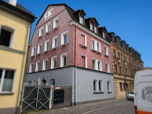 Foto - Haus zum Kaufen in Nürnberg 1.690.000,00 € 458 m²