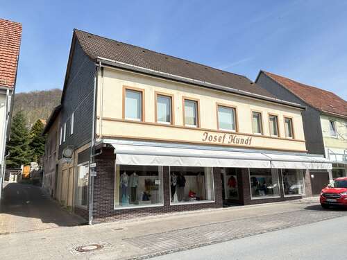 Foto - Haus zum Kaufen in Marsberg 440.000,00 € 280 m²