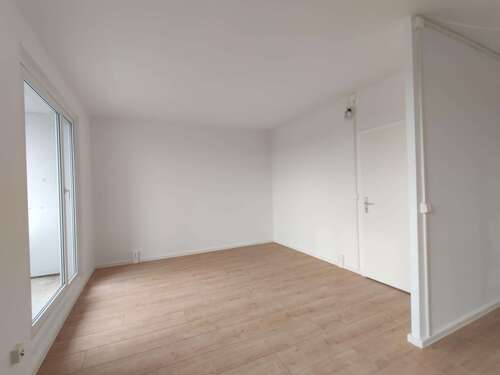 Foto - Wohnung zum Mieten in Halle 450,00 € 59 m²