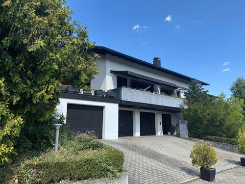 Foto - Haus zum Kaufen in Herzogenaurach 599.000,00 € 200 m²