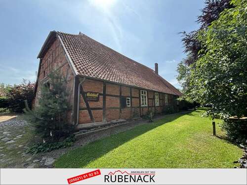 Foto - Haus zum Kaufen in Estorf 485.000,00 € 325 m²