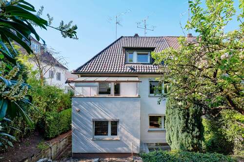 Foto - Haus zum Kaufen in Stuttgart 998.000,00 € 181.04 m²