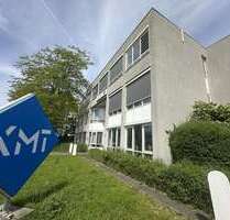 Halle in Neuss 9.800,00 € 1520 m²