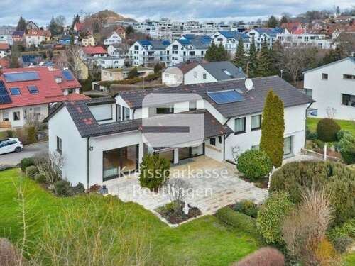 Foto - Haus zum Kaufen in Pfullingen 830.000,00 € 181.44 m²