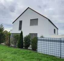 Haus zum Mieten in Ludwigshafen am Rhein 2.300,00 € 178 m²