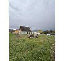 Grundstück zu verkaufen in Limbach-Oberfrohna 160.000,00 € 1100 m²