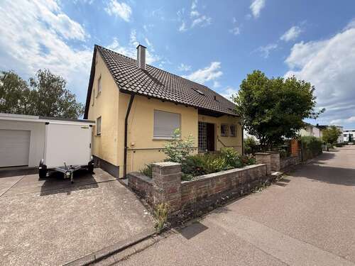 Foto - Haus zum Kaufen in Löchgau 629.000,00 € 141 m²