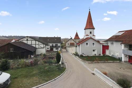 Foto - Haus zum Kaufen in Langenaltheim 250.000,00 € 160 m²