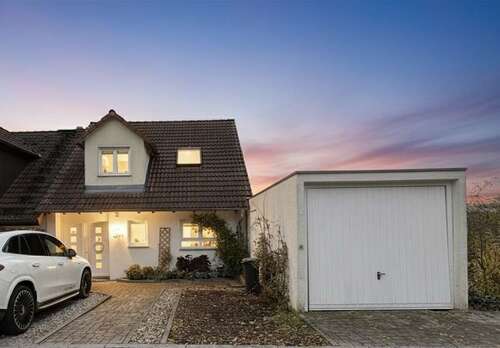 Foto - Haus zum Kaufen in Holzgerlingen 998.000,00 € 241 m²