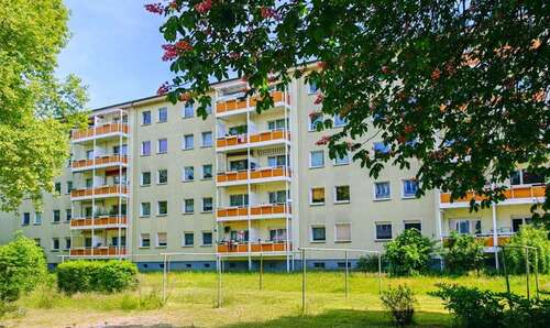Foto - Wohnung zum Mieten in Hoyerswerda 389,00 € 70.58 m²